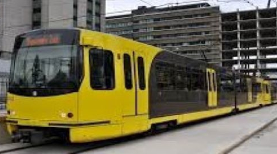Sinds enige tijd is chroom-6 veel in de actualiteit. Ook op Amsterdamse en Haagse trams werd na onderzoek chroom-6 aangetroffen. In het verleden is chroom-6 veel meer toegepast dan tot voor kort werd aangenomen. Tevens is er bij vele eigenaren van voertuigen, niet bekend of en waar chroom-6 is gebruikt. Naast de goede eigenschappen van chroom-6 (corrosiewerend en goede hechting) kan het in bepaalde gevallen en in bepaalde omstandigheden effect hebben op de gezondheid van mensen en dieren.